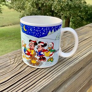 Vintage Disney Mug by Applause Korea 1988 Mickey & Friends 12 oz Holiday